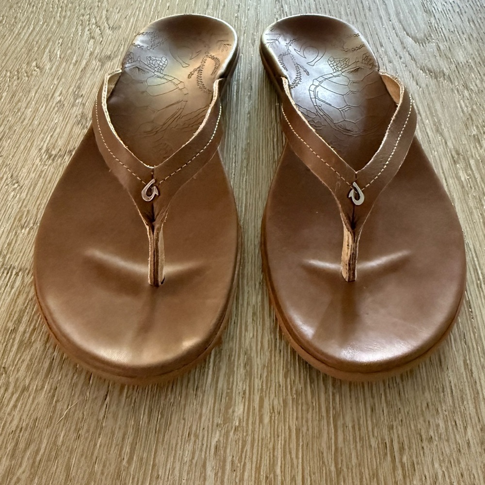 OluKai Brown Leather Sandals